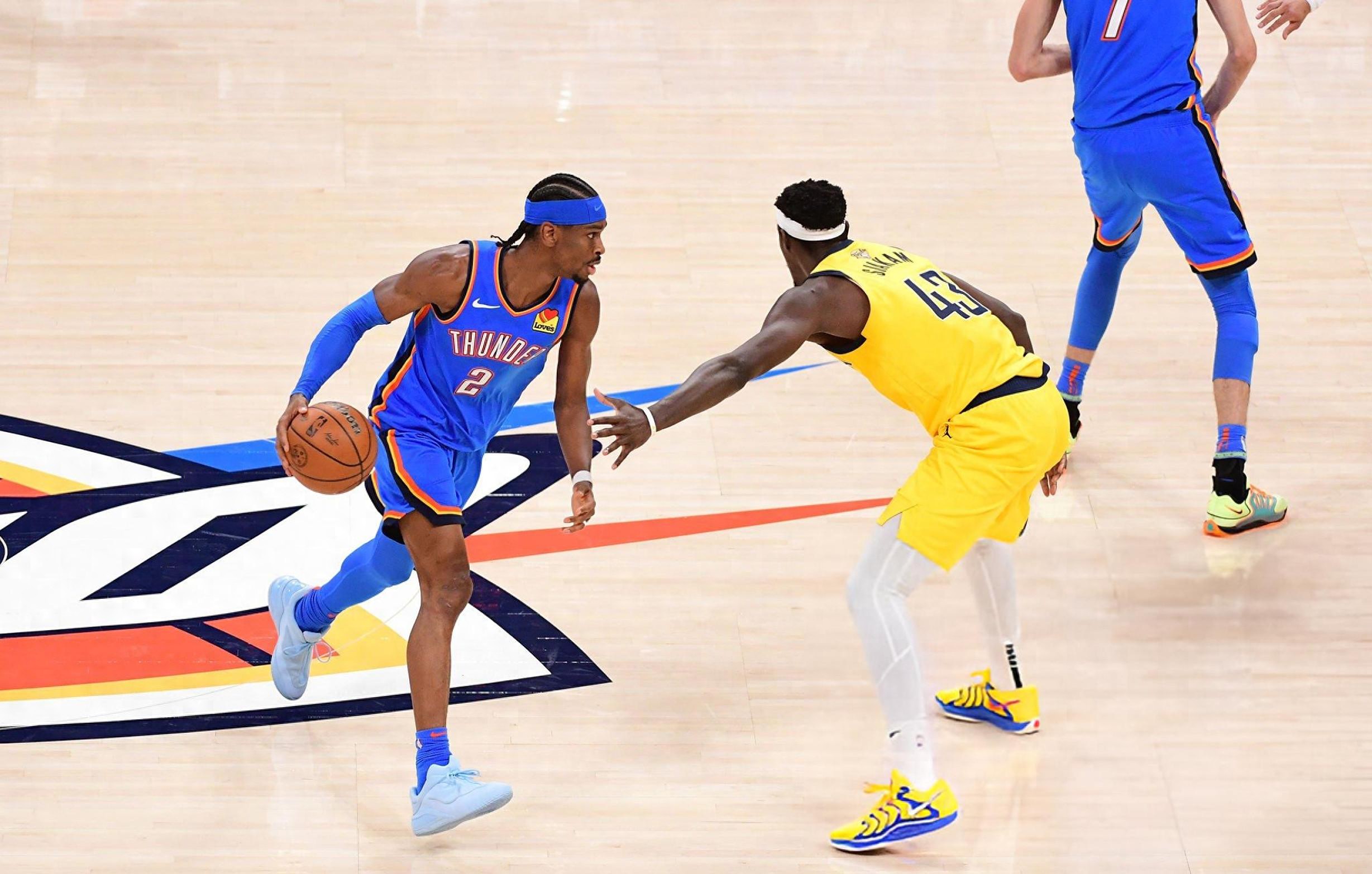 冲刺阶段体能课后；印第安纳步行者篮板制胜备战NBA季后赛；底气十足；更衣室氛围转暖的简单介绍-AC米兰